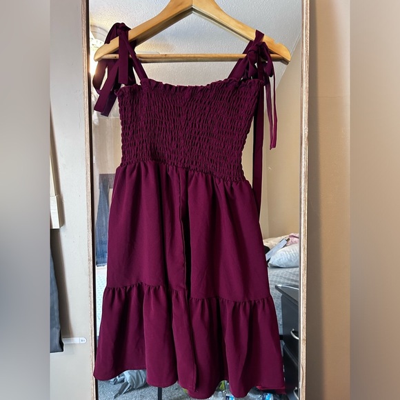 SHEIN Dresses & Skirts - Burgundy Tie Shoulder Smocked Pleated Dress XS